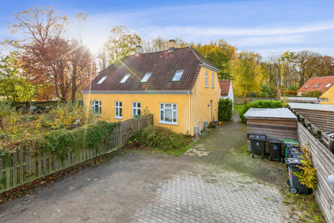 300 Meter fra Letbanen