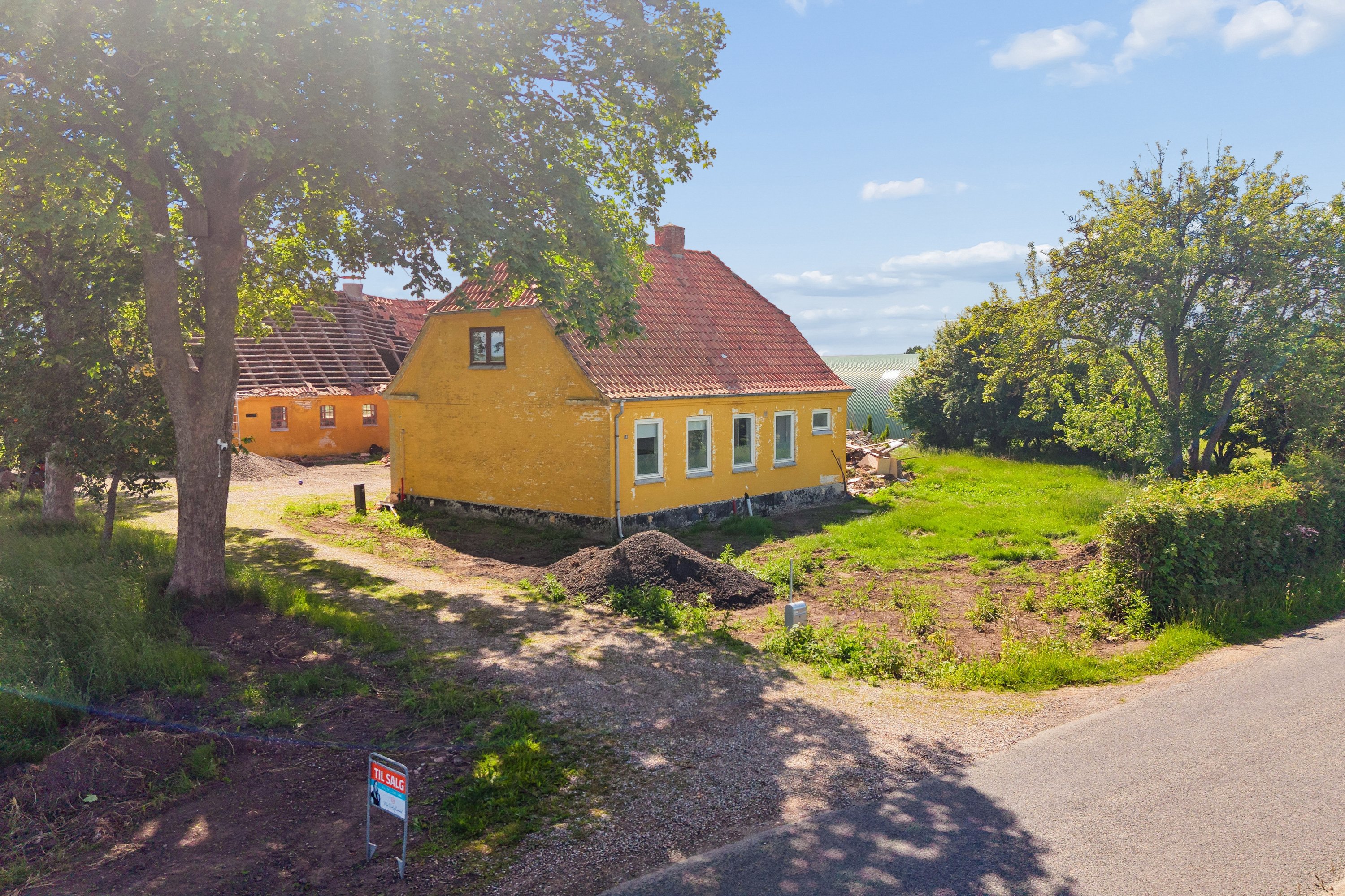 Landejendom på Skørpingevej 16 4200 Slagelse.